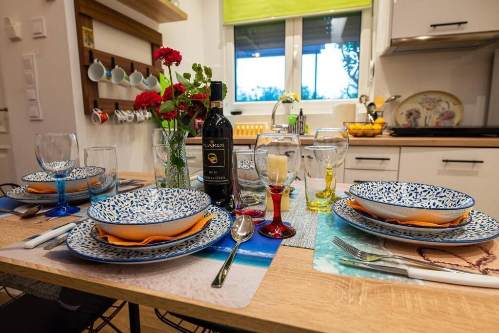 Lemon Garden Stylish Private Apartment Kalamata Zewnętrze zdjęcie