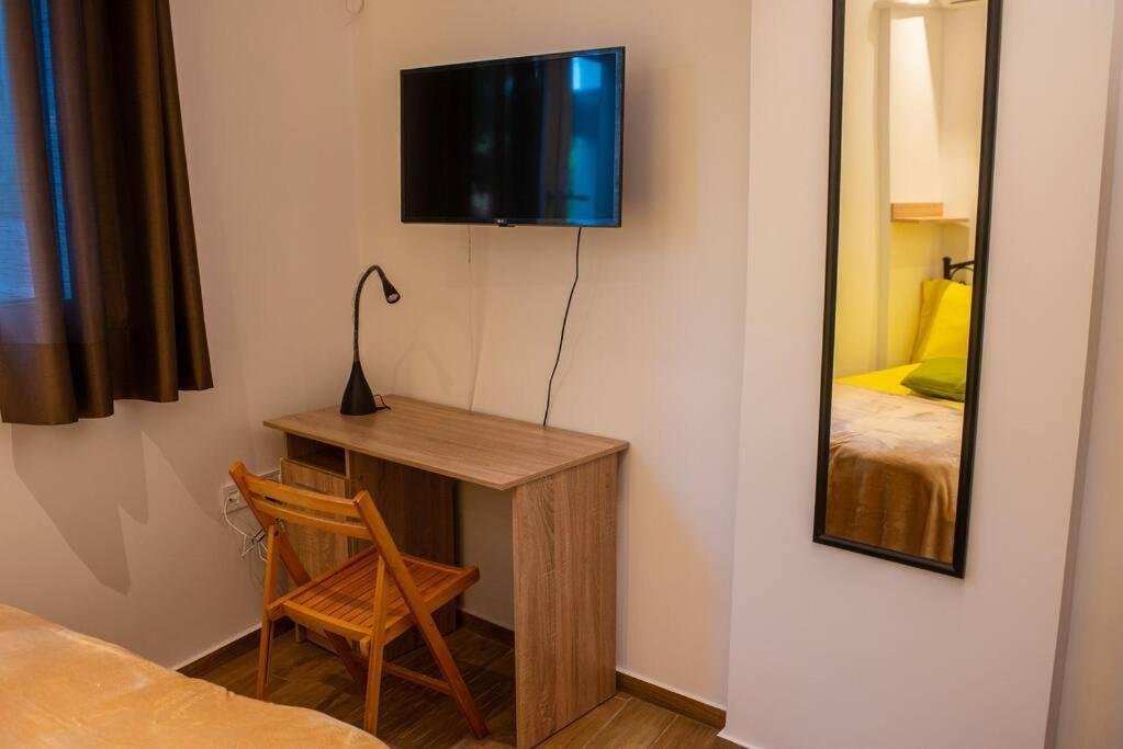 Lemon Garden Stylish Private Apartment Kalamata Zewnętrze zdjęcie